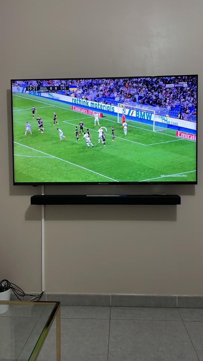 Customer supplied television viewing photo 6